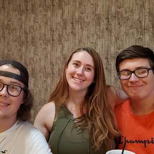 Meet your Posher, Jean